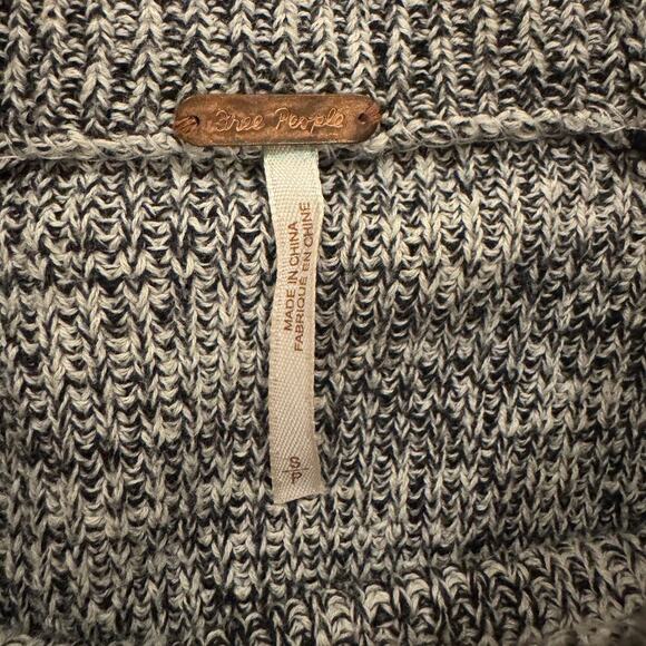 Free People Too Good Ribbed Trim Pullover Sweater in Black Size Small - Picture 6 of 8